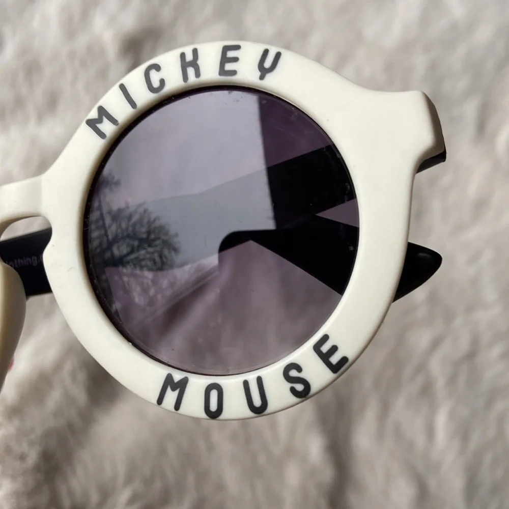 Junk Food x Disney Mickey Mouse sunglasses baby toddler circle frame disneyland